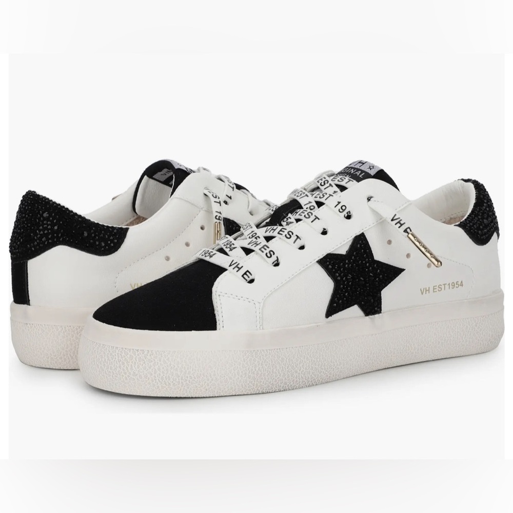 Like New Vintage Havana Star Sneaker White/Black Rhinestones